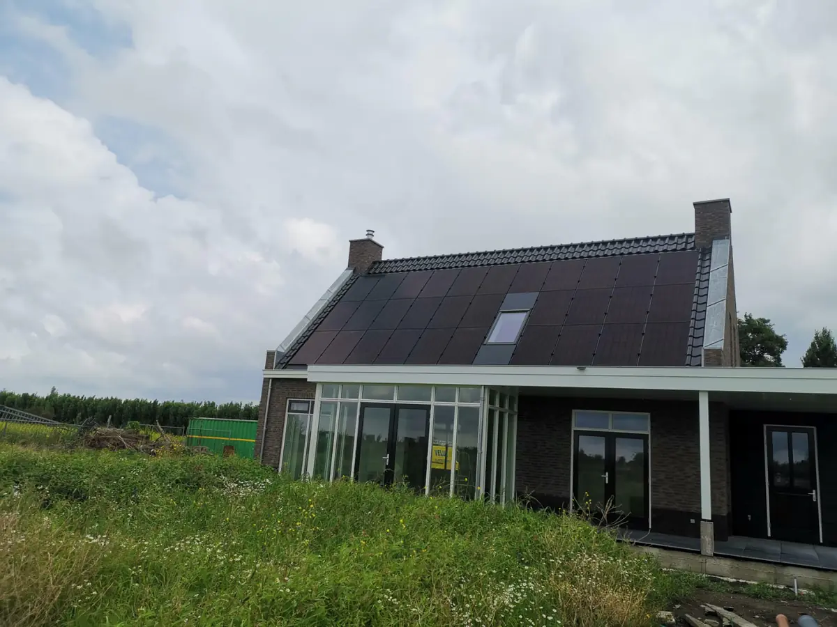 Installatie zonnepanelen