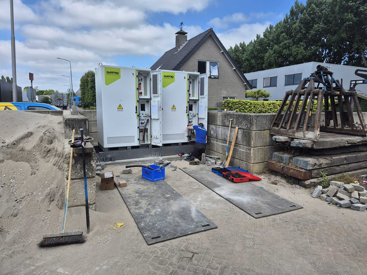 Twee batterijen voor K.A. van Daalen